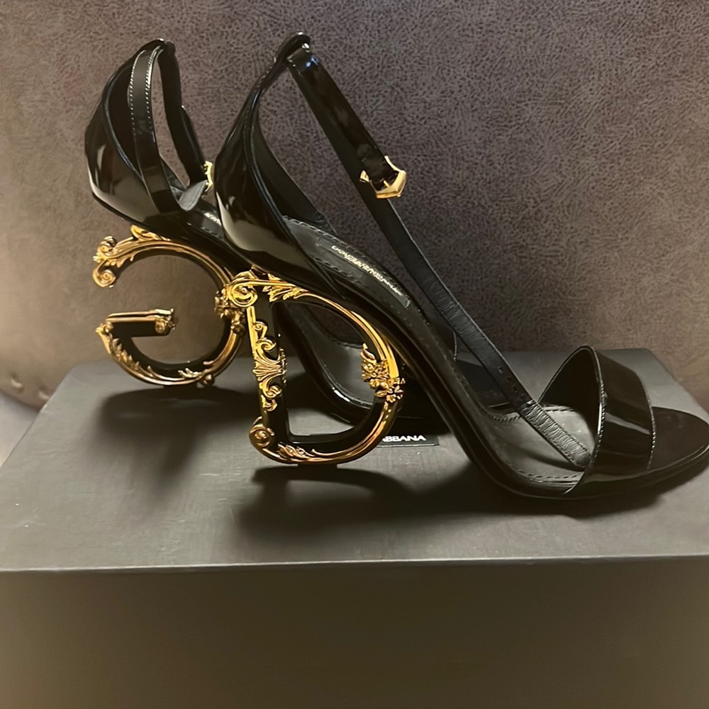 Dolce & Gabbana heels 39